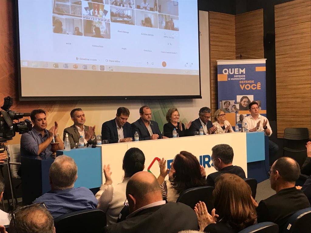 Taborda participa de encontro histórico de autoridades que reforçaram pleitos e medidas sobre a estiagem